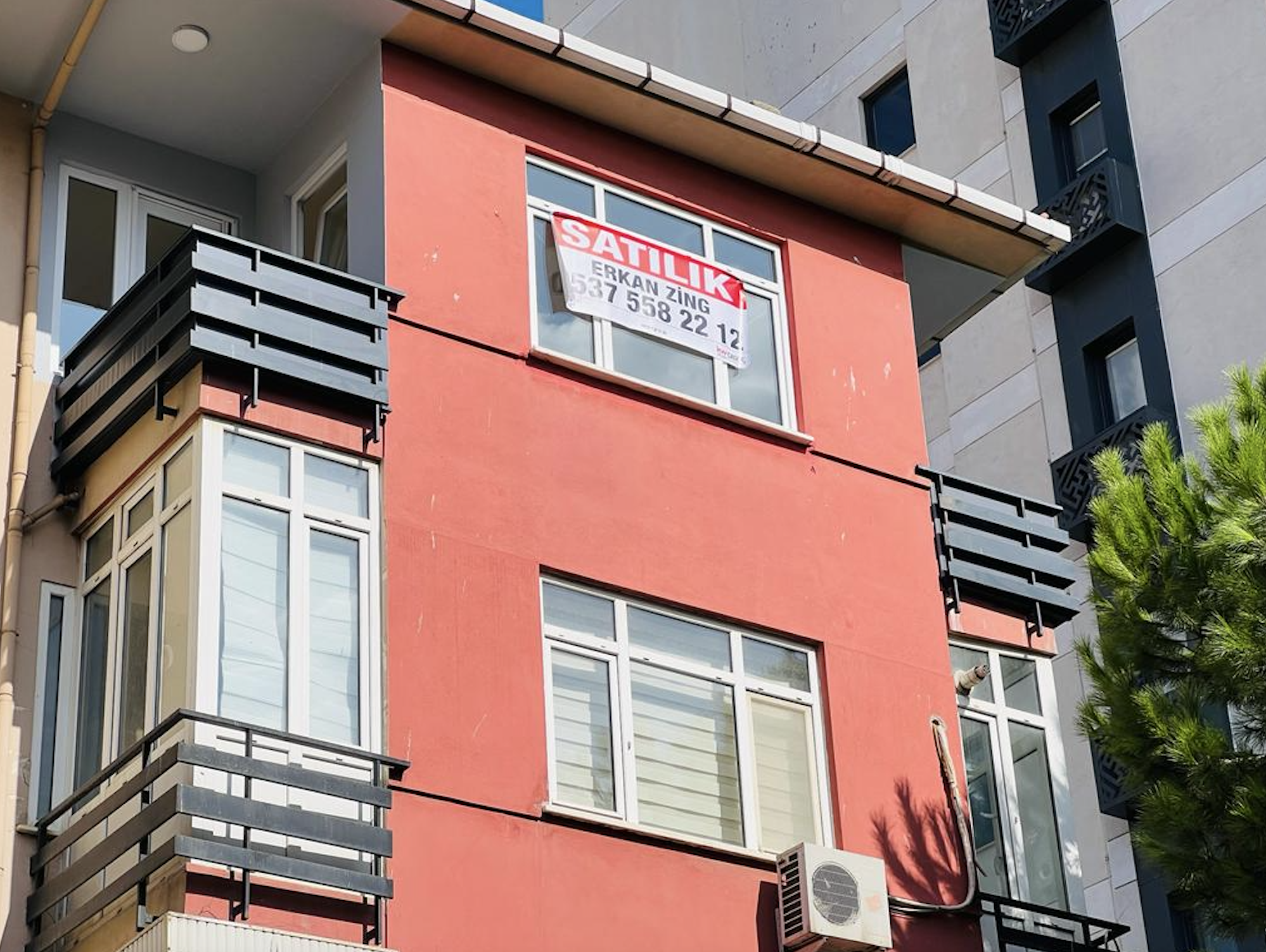 SUADİYE 4+1 YATIRIMLIK İÇİ YENİLENMİŞ DAİRE